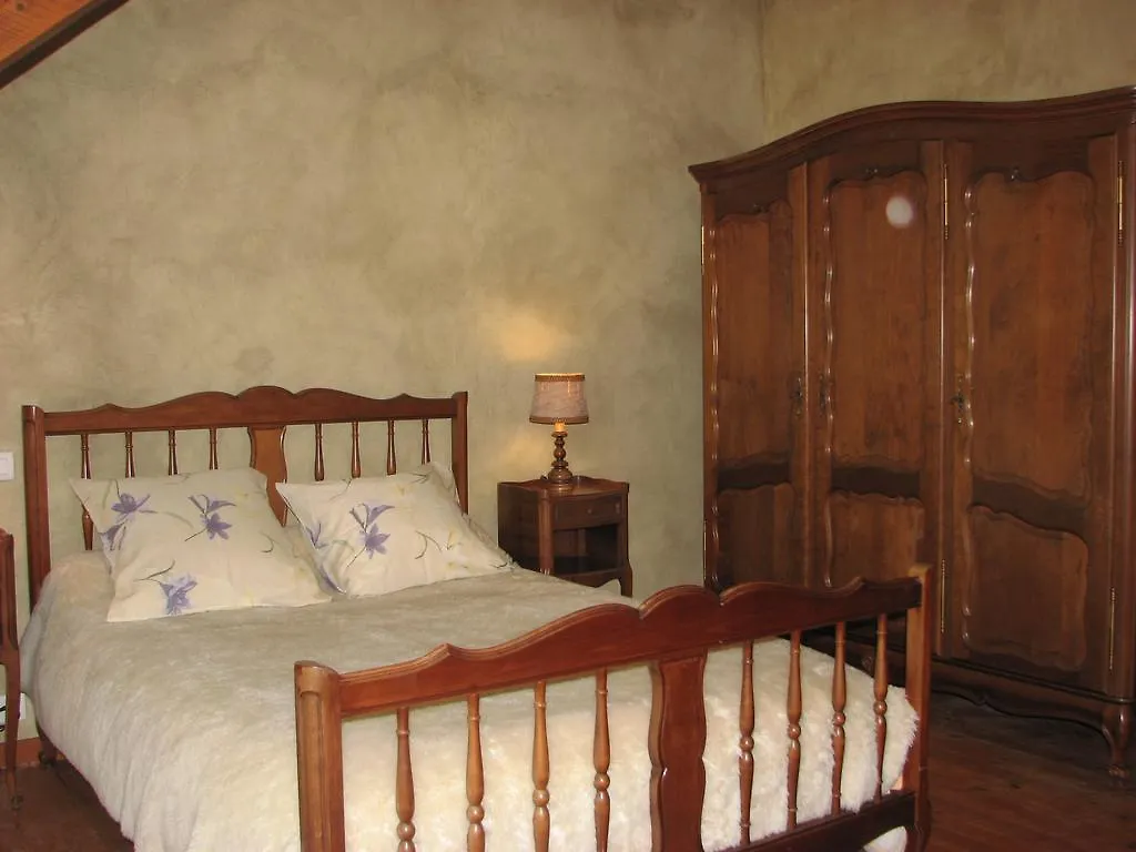 Le Deyran Bed & Breakfast Egliseneuve-d'Entraigues